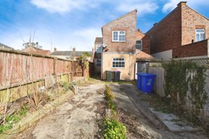 Photo 11- click for photo gallery